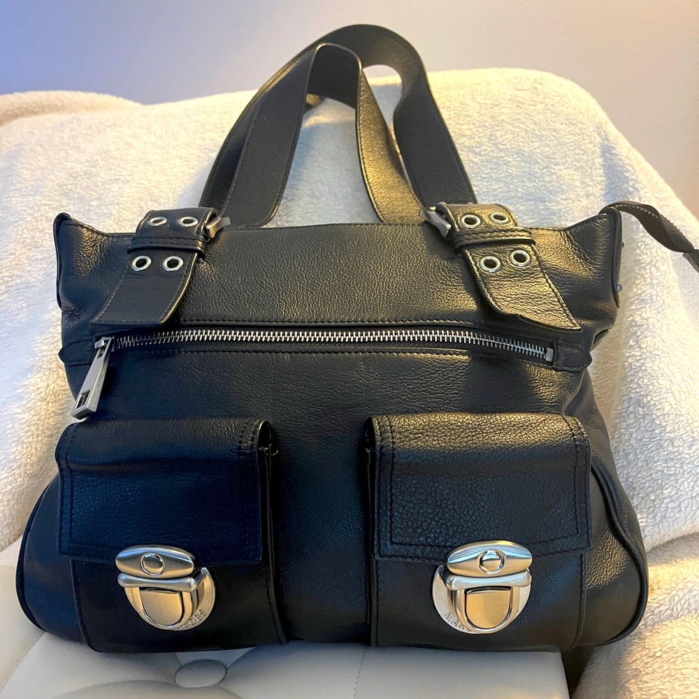 MARC JACOBS Black Leather Shoulder Bag